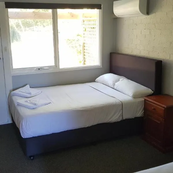 Bateau Bay Hotel, hotel em Bateau Bay