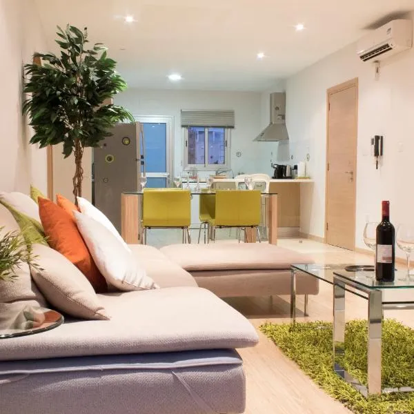 Eden Beach Apartment 207, ξενοδοχείο στη Λεμεσό