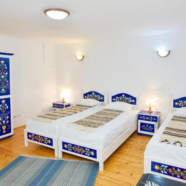 Pension Bassen, hotel v destinaci Bazna