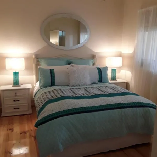 Bay Bell Cottage, hotel in Saint Leonards