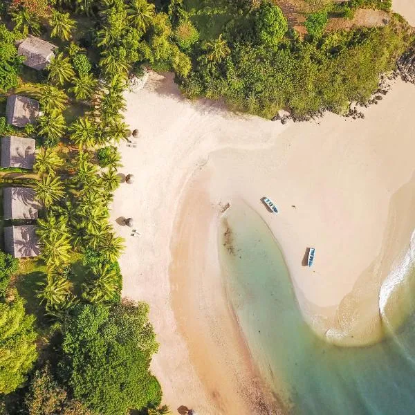 Moheli Laka Lodge Private Beach and Diving Resort, hotel in Mohéli