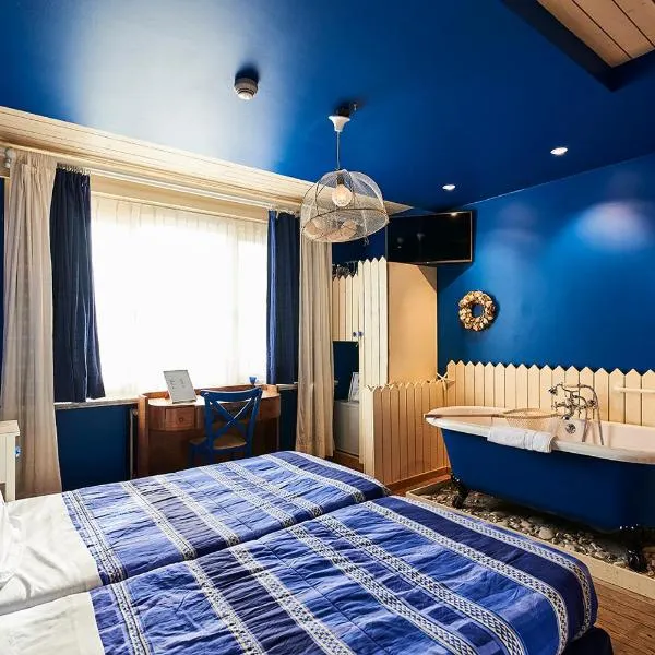 Full House Hotel: Zwevegem şehrinde bir otel