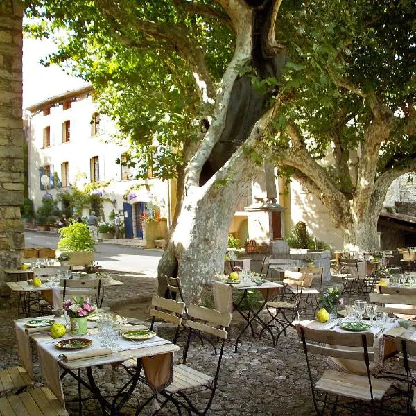 Hotel Restaurant des Deux Rocs, hôtel à Seillans