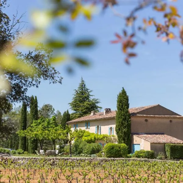 Domaine du Clos d'Alari-chambres d'hôtes au milieu des vignes – hotel w mieście Saint Antonin du Var