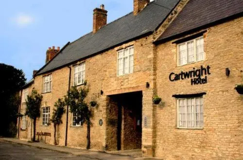 Cartwright Hotel, hotel in Upper Heyford