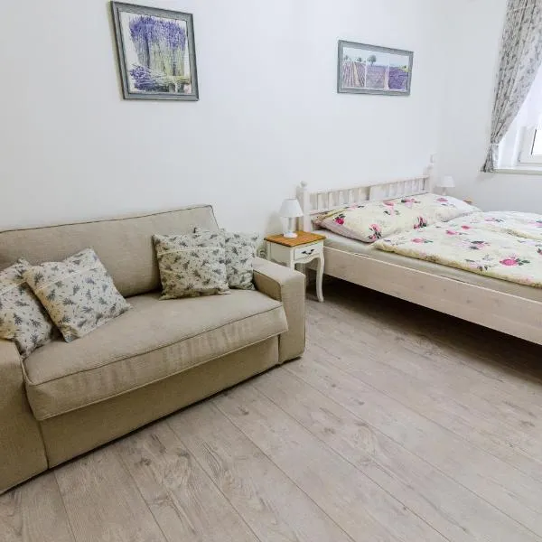 Guesthouse SaM, hotel v destinaci Roudnice nad Labem