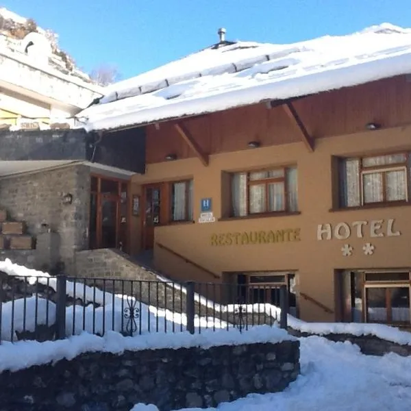 Hotel Escalar, hotel v destinaci Panticosa