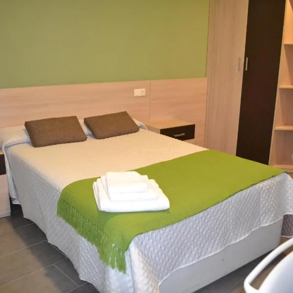 The Factory Residence Hall, hotel u gradu Segovija