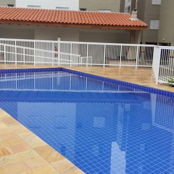 Apartamento em Condomínio