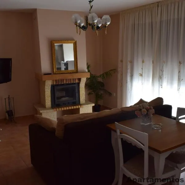 Apartamentos Horno y Casa De Dulce, hotel v destinácii Purullena