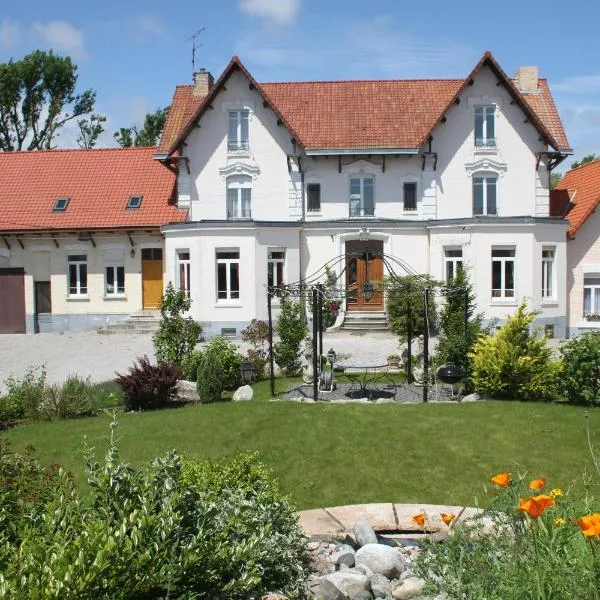 Au grand saule, hotel i Les Attaques
