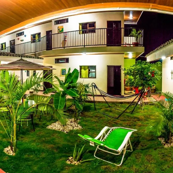 Casa Lula León Hostal, hotel in León