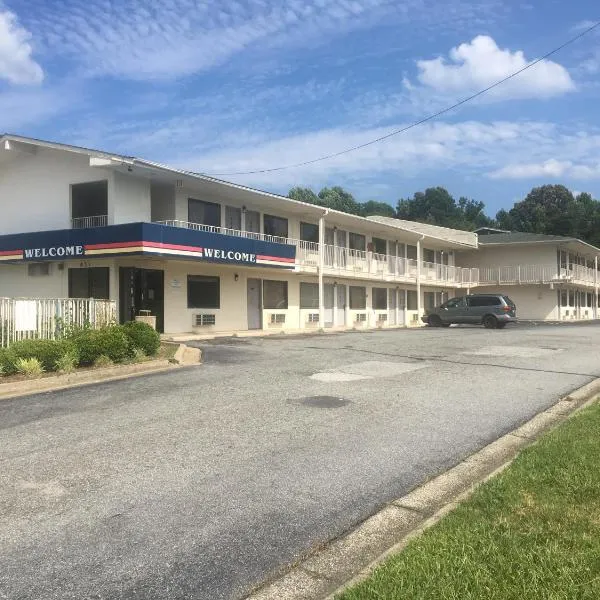 Travel Inn, hotel in Greensboro
