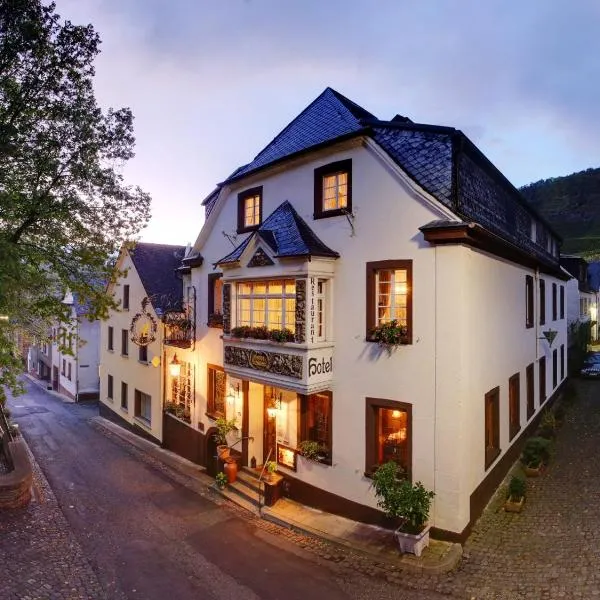 Hotel Weingut Schützen, hotell i Senheim