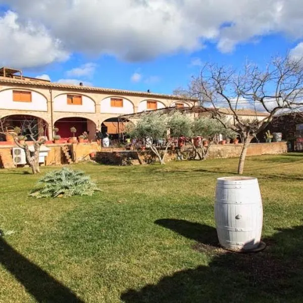 Clos Figueras, hotel v destinaci Gratallops