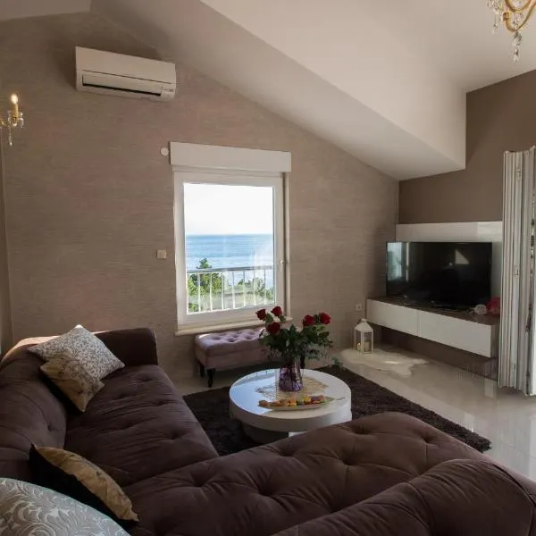 Incantesimo luxury penthouse, מלון במימיצה