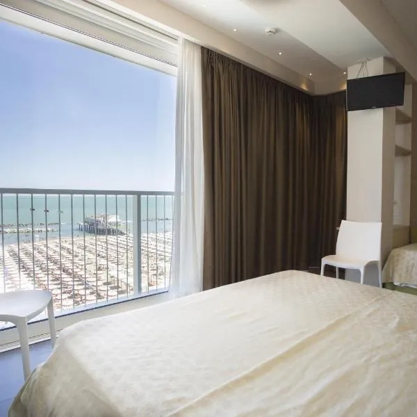 Hotel Excelsior: Gabicce Mare'de bir otel