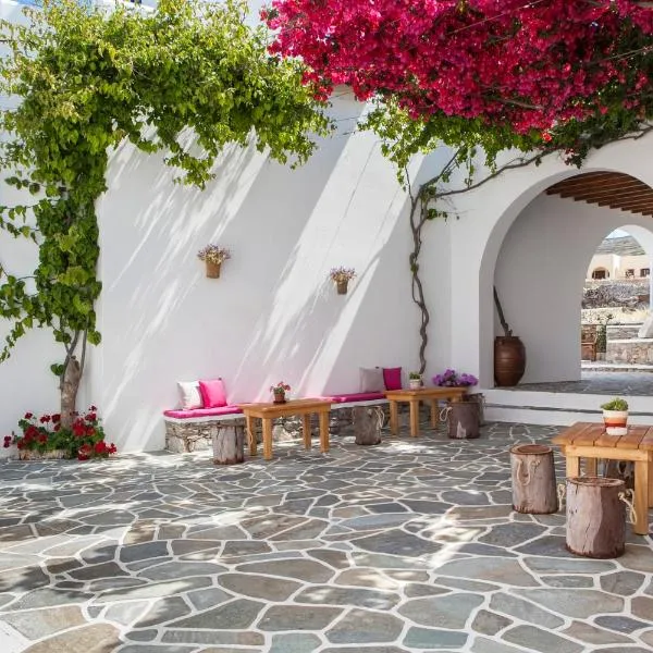 Aegeo Hotel, hotel sa Chora Folegandros