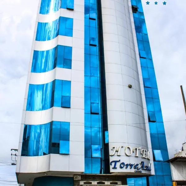 Hotel Torre Azul، فندق في سانتو دومينغو دا لوس كولورادوس