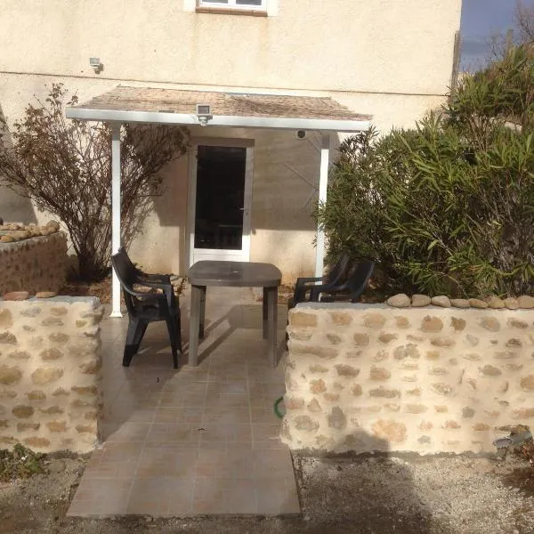 Gorges du Verdon - Lac Sainte-Croix, hôtel à Montagnac