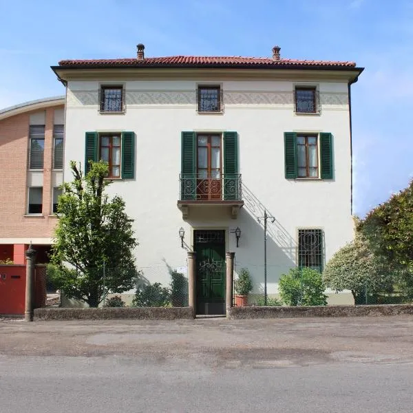 La Sosta Fuori Stazione, hotel en Brescello