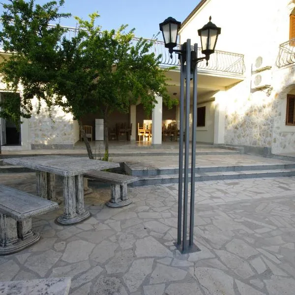 Murter Inn, hotel en Murter