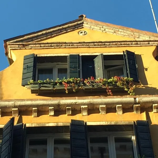 Suite Attico con Altana, hotel in Venice