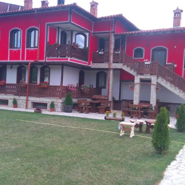 Guest House H Dzhogolanov, hotel sa Pirdop