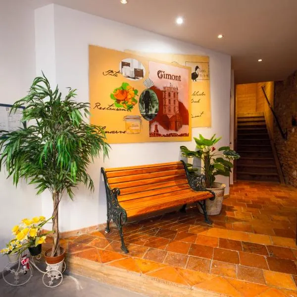 Étape Gimontoise 32, hotel v destinaci Gimont