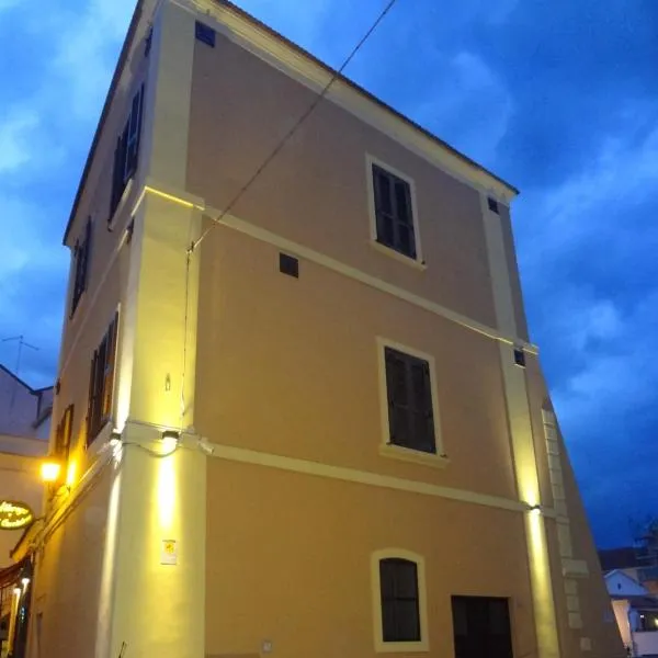 Albergo Ristorante del Cacciatore, hotel in Castelluccio dei Sauri