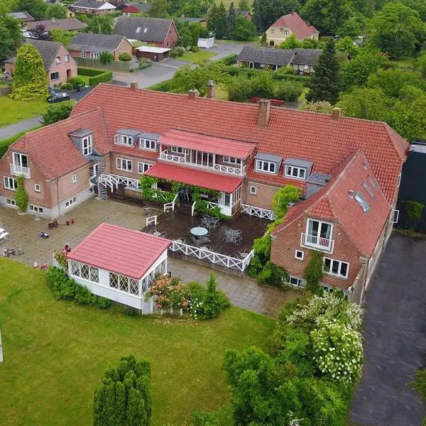 Hotel Lolland, hótel í Bandholm