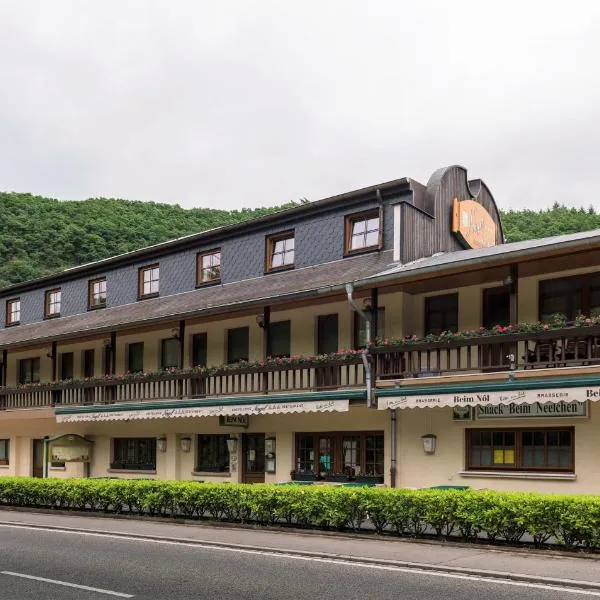 Camping de L'Our Appartements, hôtel à Vianden