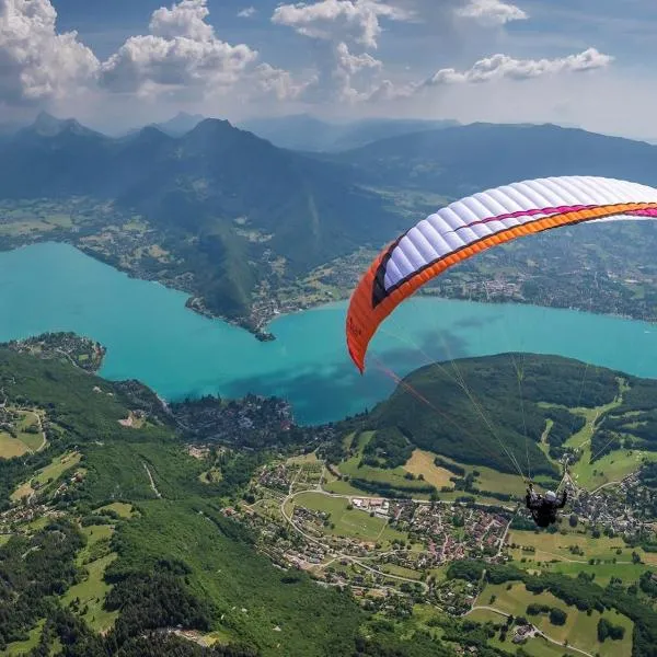 Maison Cosy Lac d'Annecy, hotel v destinaci Talloires