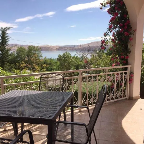 Apartment Anic, hotel v destinaci Karlobag