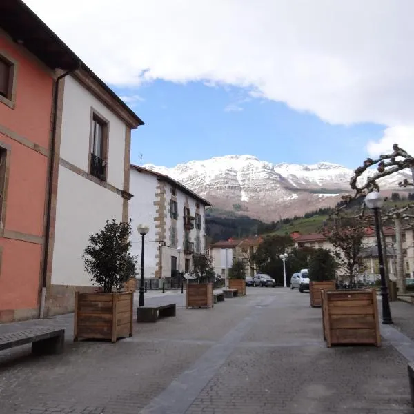 Ostatu Zegama, hotel Zegamában