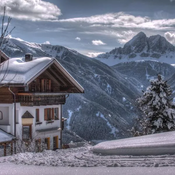 Herol - my mountain retreat, hotel en Luson