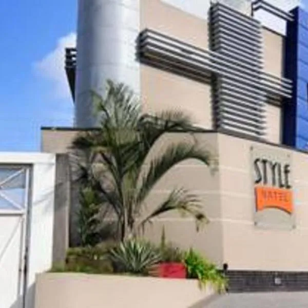 Style Hotel ( Adults Only), hotel in Jaraguá