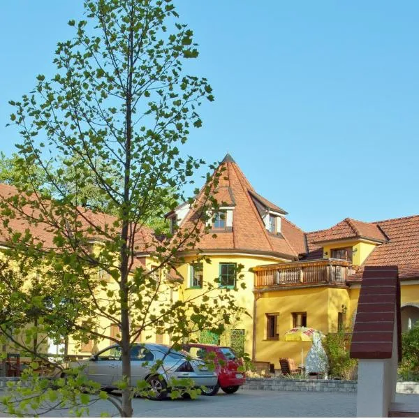 Pension Himmelreich, hotell i Wartmannstetten