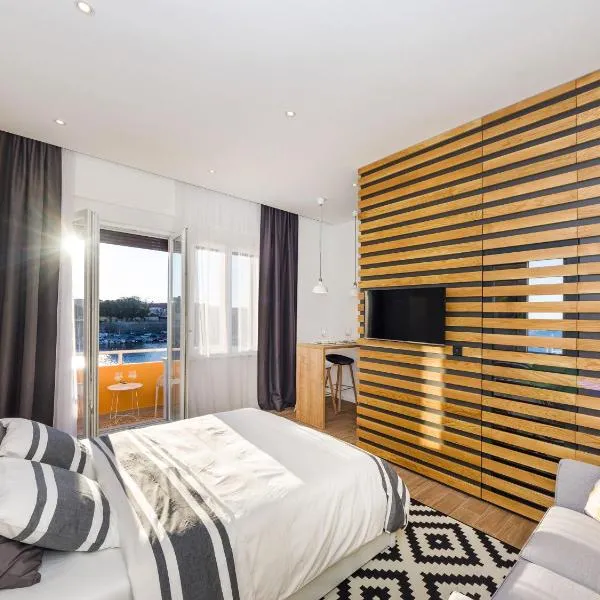 Apartments Withlove Zadar, hotel di Zadar