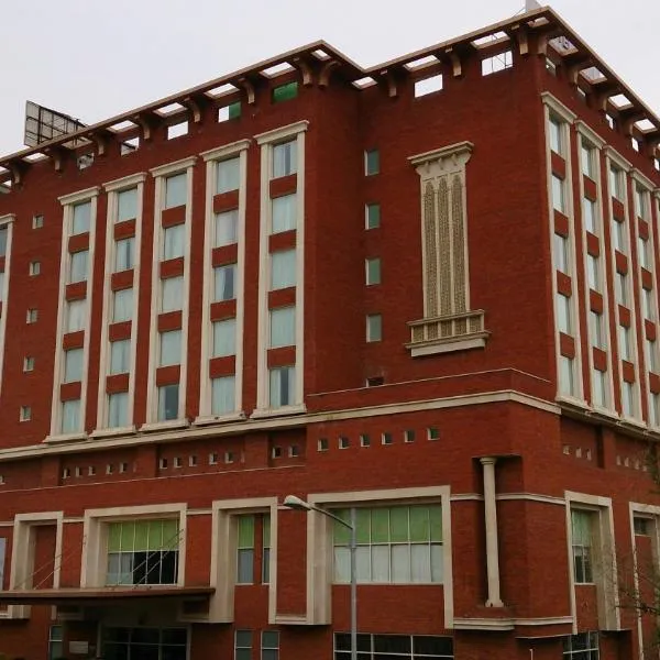 Hotel Royal Orchid Jaipur, Tonk Road, hotel in Sāngāner