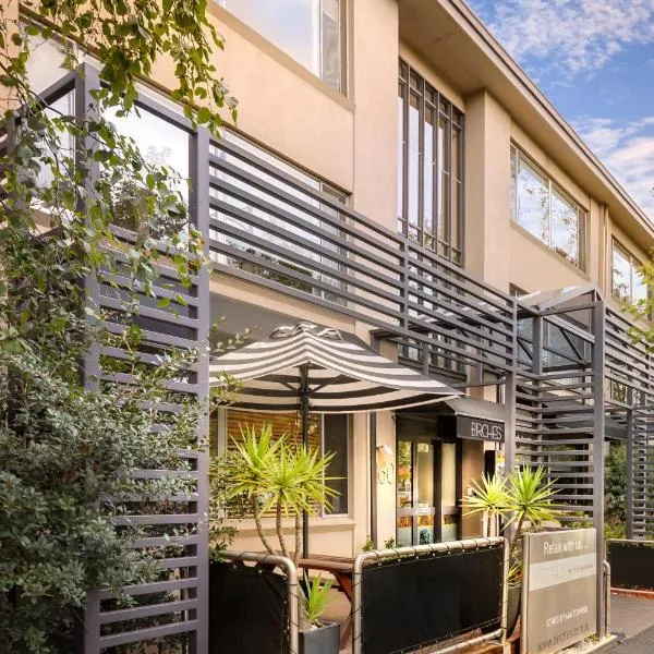 Birches Serviced Apartments, hotel v Melbourne