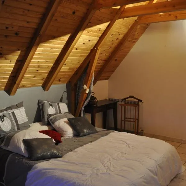 Ferme des Capellous, hotel in Florentin-la-Capelle