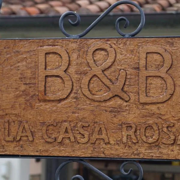 B&B La Casa Rosa, hotel in Pratieghi
