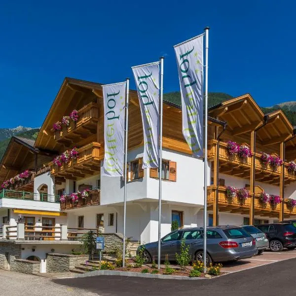 Hotel Foestlerhof, hotel v destinaci Villa Ottone