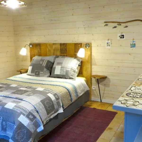 Maisonnette indépendante – hotel w mieście Montlouis-sur-Loire