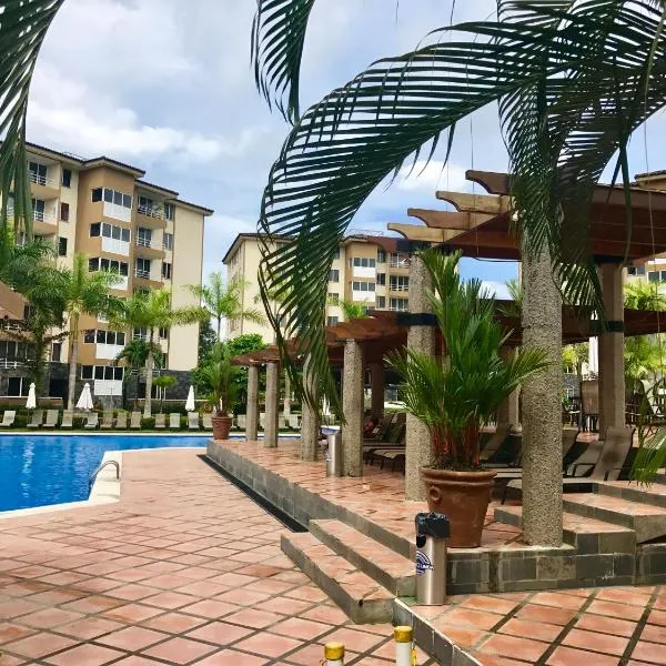 Jaco Beach Penthouse, hotel v destinaci Jacó