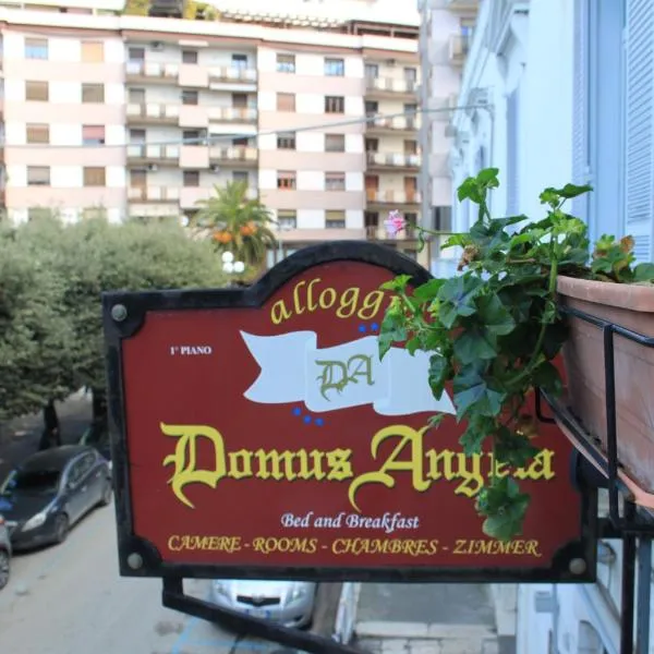 Domus Angela B&b、トラーニのホテル