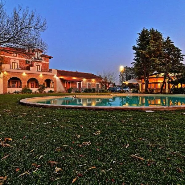 Casale Del Vento, hotel v destinaci Aprilia