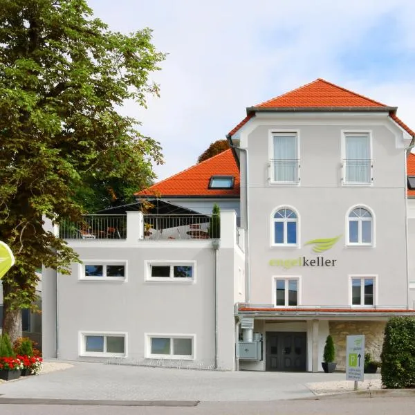 Pension Engelkeller, hotel v destinaci Donauwörth