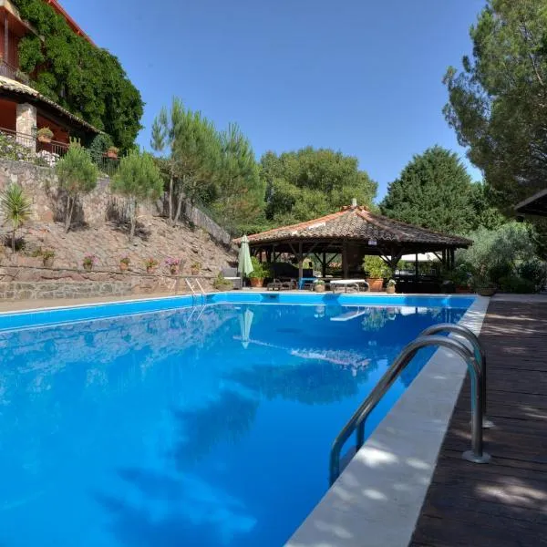 Agriturismo Al Poggetto, hotel v destinácii Piana degli Albanesi